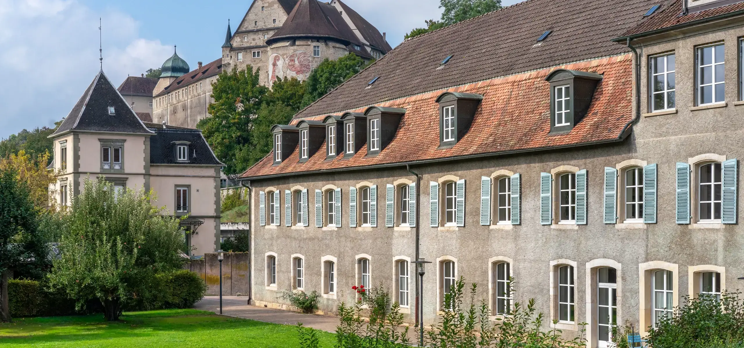 Shot of the outside campus building 